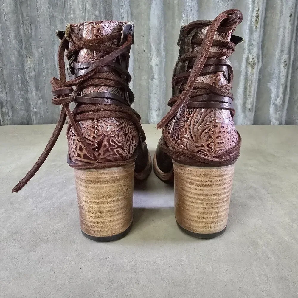 Freebird by Steven Burdgundy Tooled Leather Ankle Shoes Womens Sz 6 Raeanne